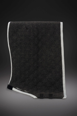 Eskadron Abschwitzdecke Acrylic Platinum limited E